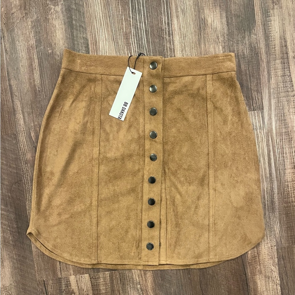 BB Dakota Camel Button-Front Mini Skirt